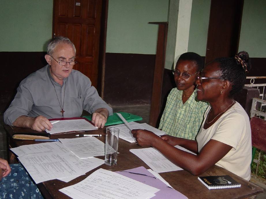 Henri Hoser, Monica Barenzi, Thérèse Nyirabukeye, AFLF-FAAF Douala 2003 2003
