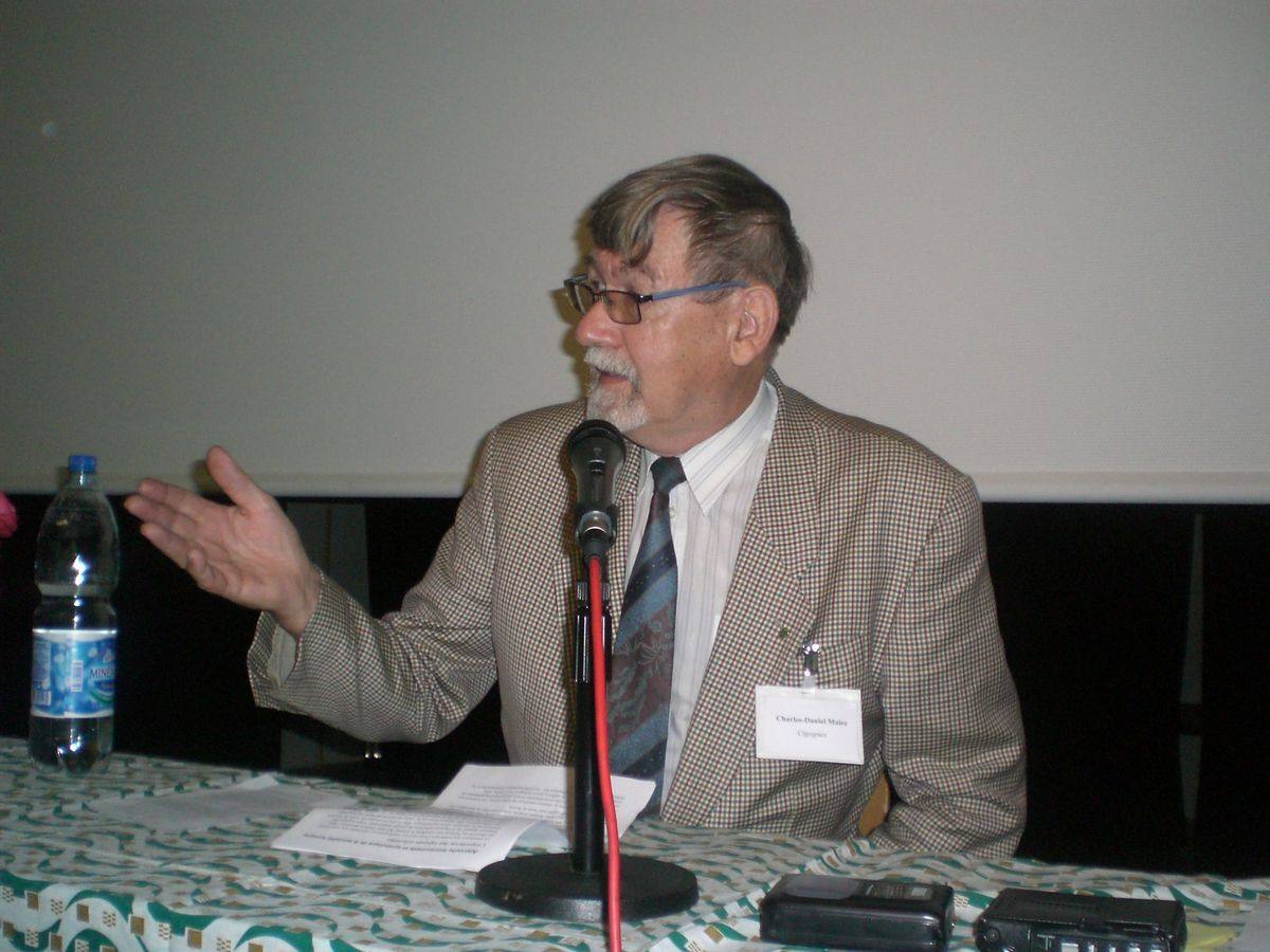 Charles-Daniel Maire, orateur.jpg 2007