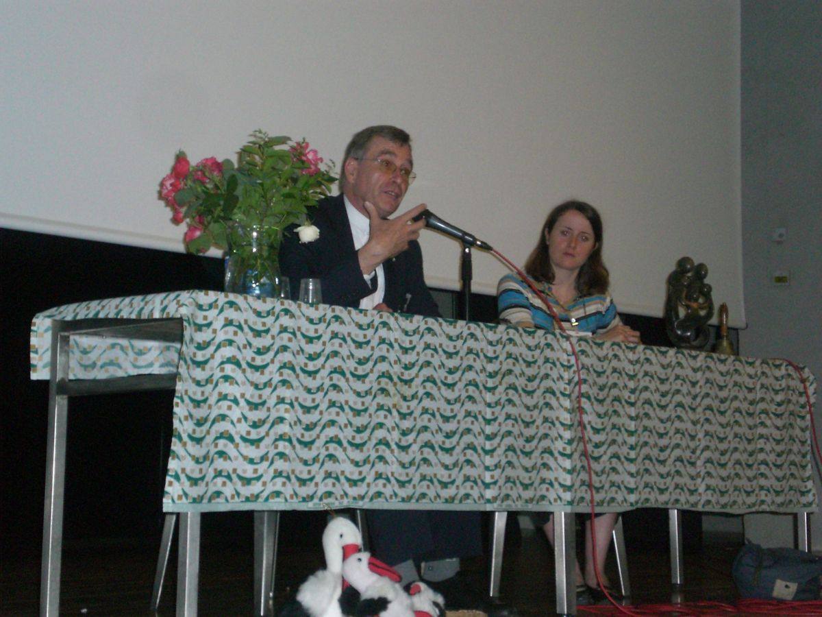 Mgr François Duthel et Claire Gavault.jpg 2007