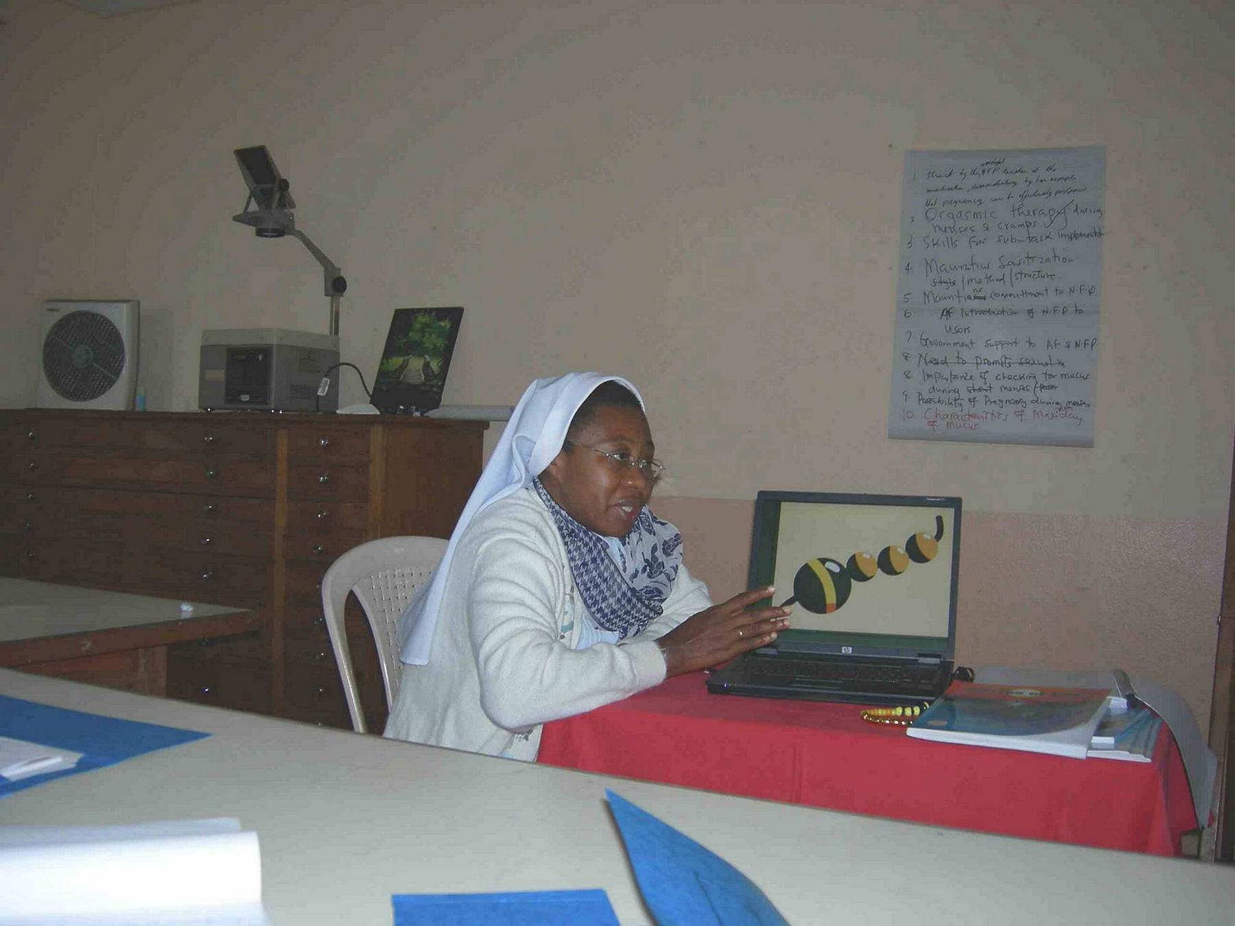 Sr Kelechi parlant de la théologie du corps 2007