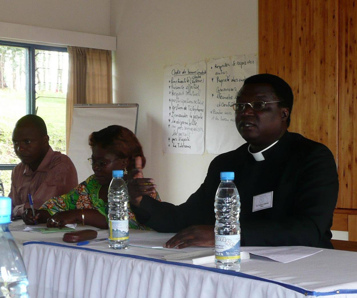 Hippolyte Nkoy, Odette Wimba et le père Philippe Kinkpon Vice Président Institut de Cotonou 2007