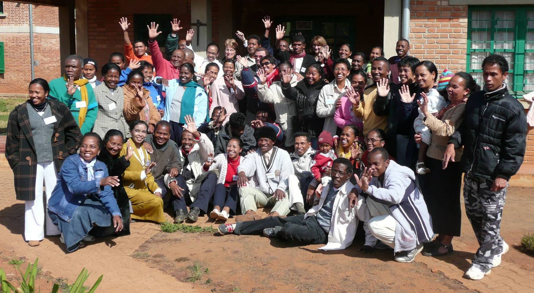 Photo de Groupe de la rencontre à Madagascar version 2 2008