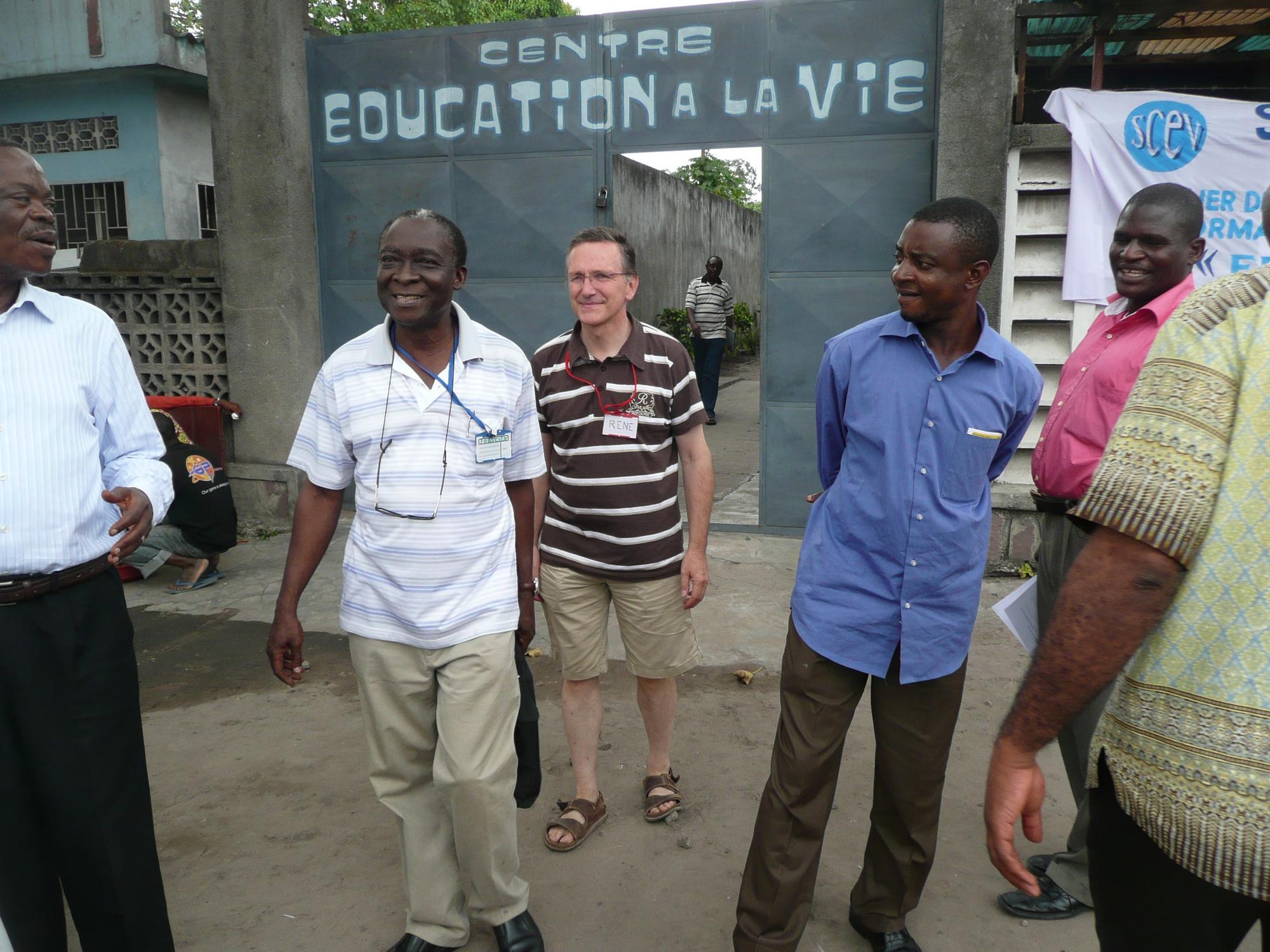 Jean-Marie Betukumeso, Félicien Adotevi,René Ecochard et Gabriel Fogan quittant le SCEV 2009