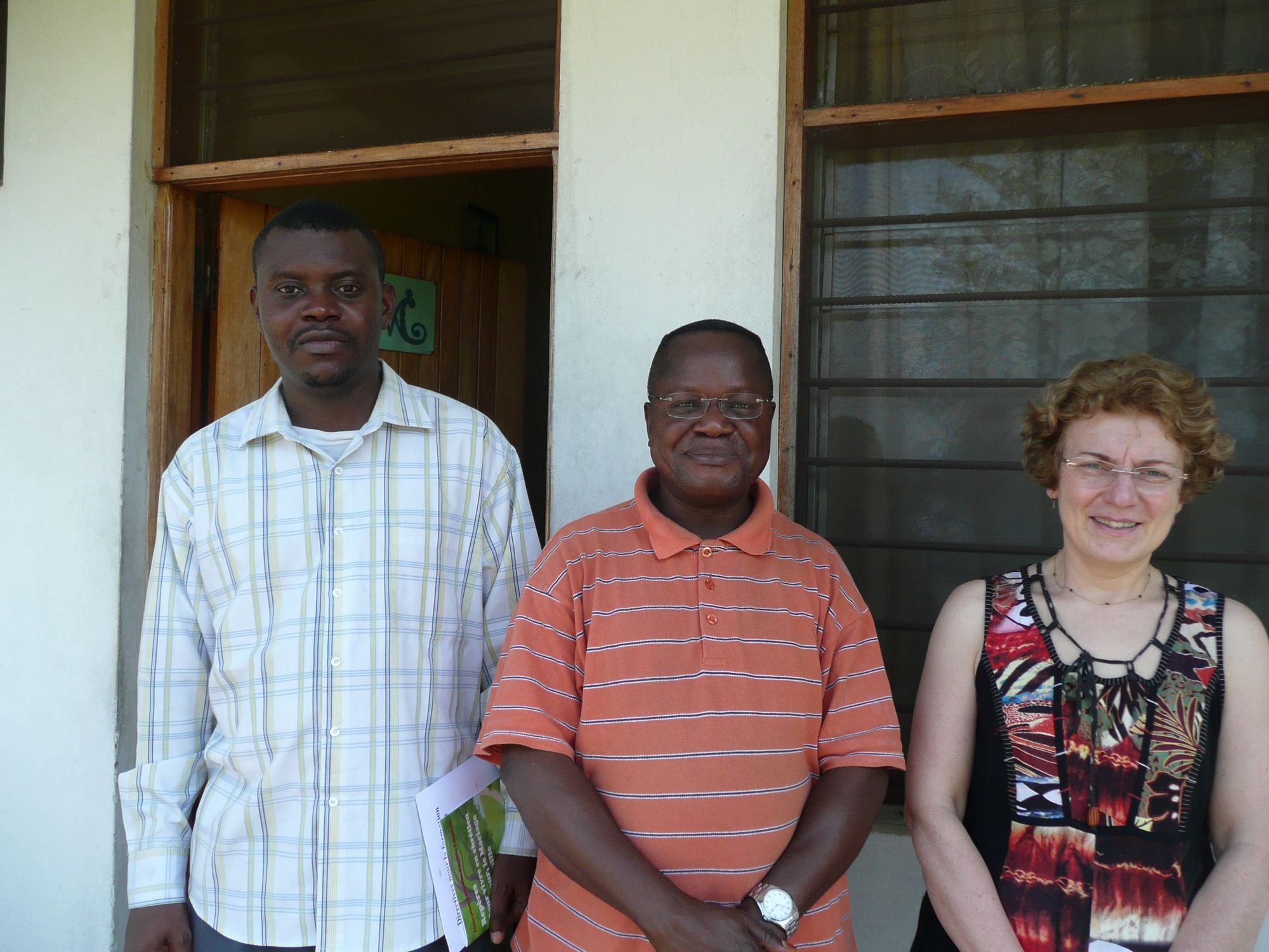 Abbé Eric Bwanga, Père Thimothé Bodika et Docteur Isabelle Ecochard 2009